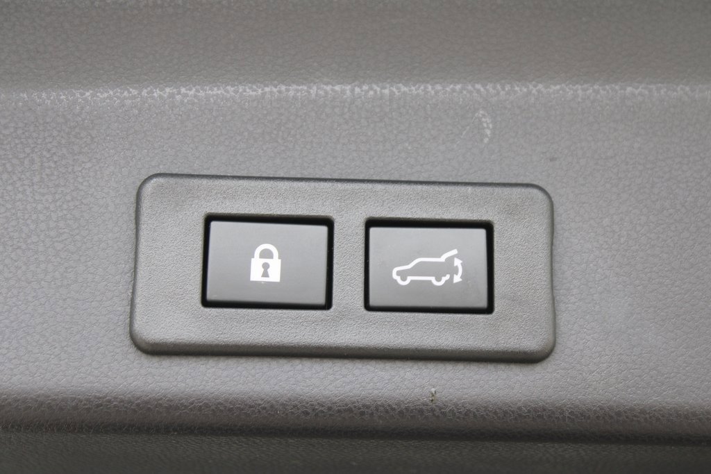 Certified 2023 Subaru Ascent Premium w/ Convenience Package image 29