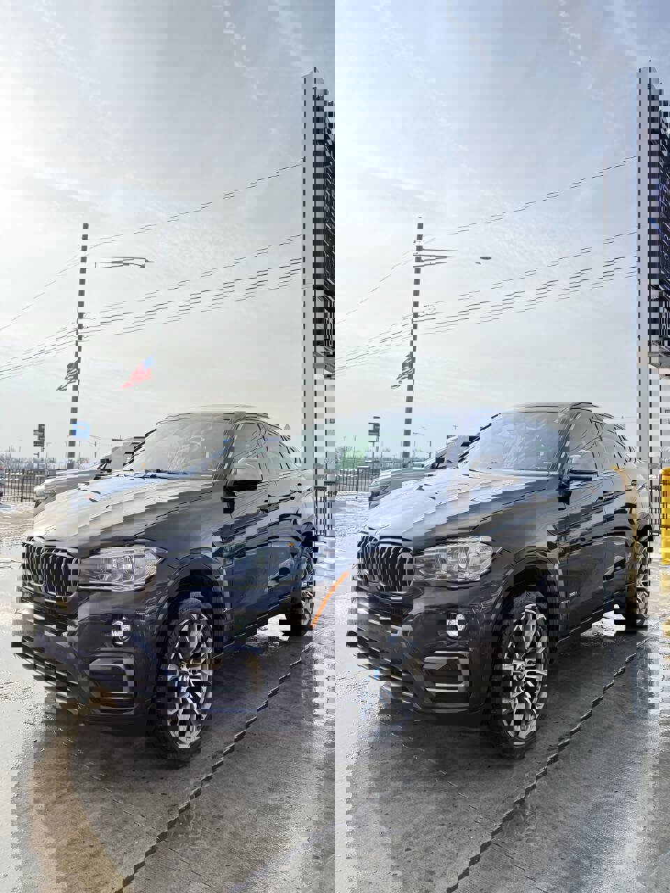 Used 2017 BMW X6 xDrive35i image 3