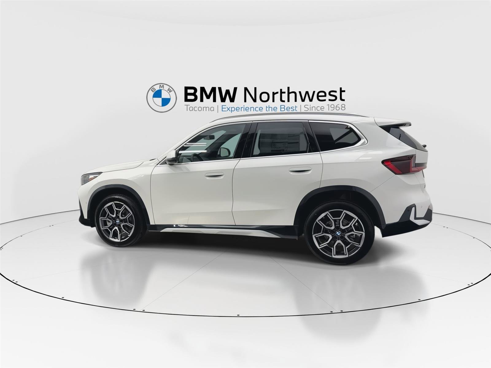 New 2026 BMW X1 xDrive28i w/ Convenience Package AWD/4WD image 11