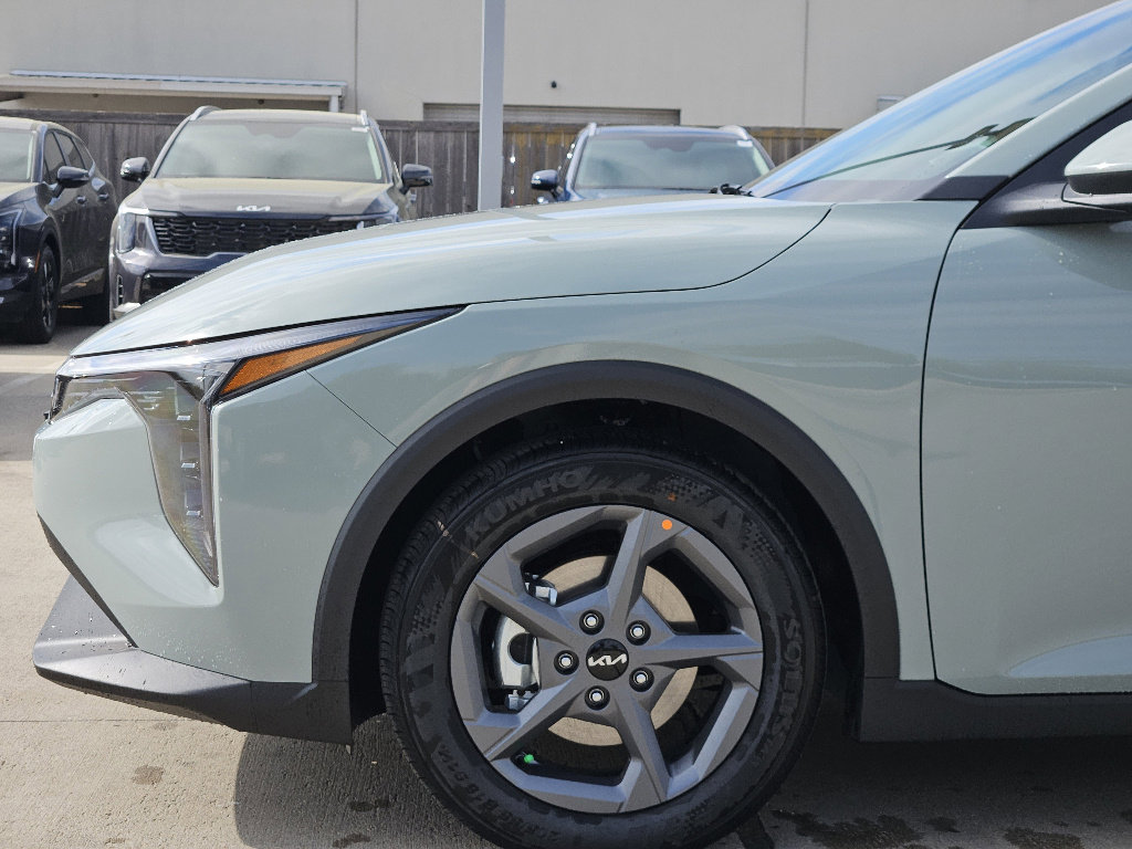 New 2026 Kia K4 LXS image 6