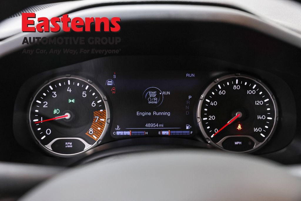 Used 2021 Jeep Renegade Latitude AWD/4WD image 17