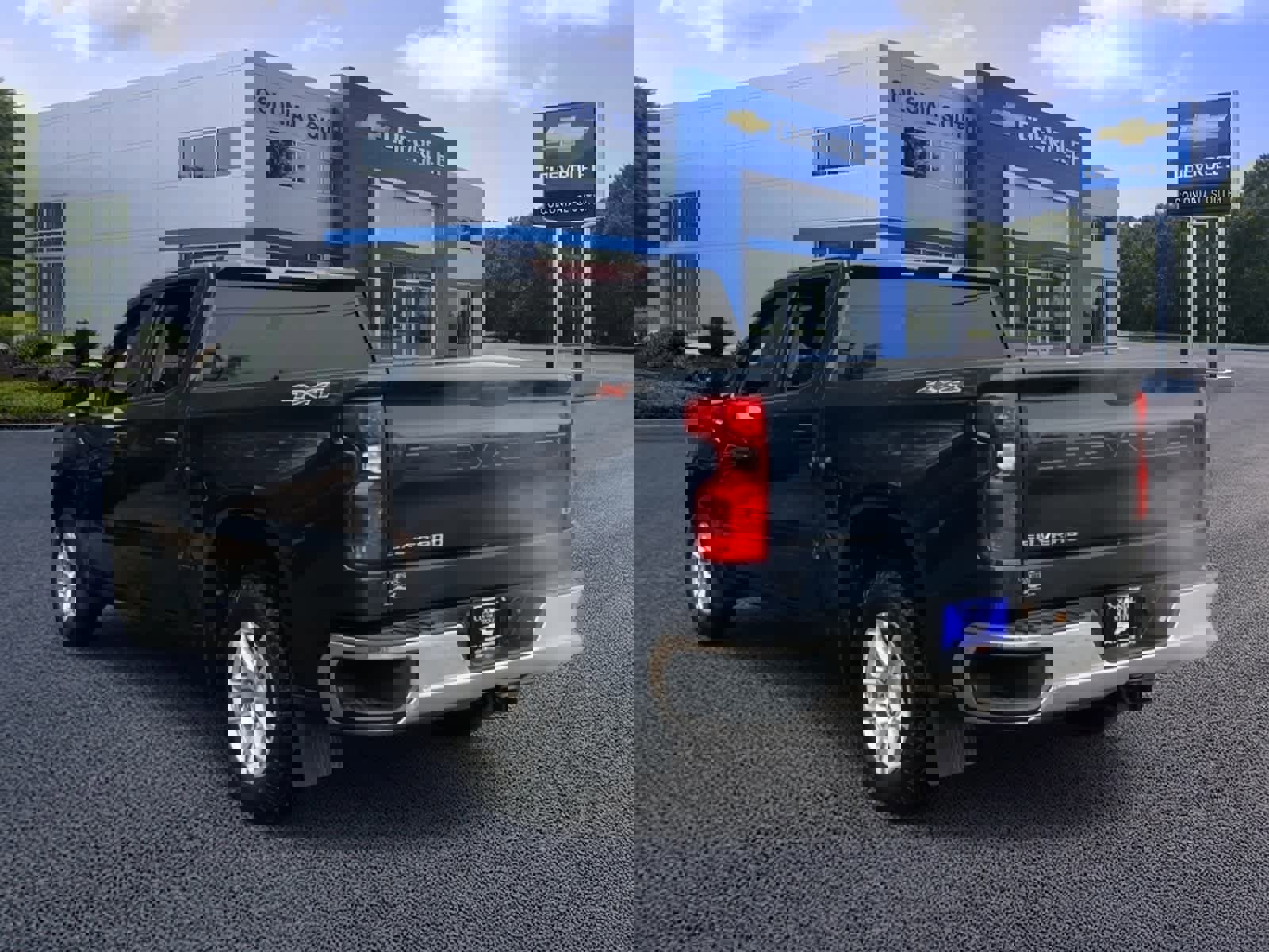 Certified 2022 Chevrolet Silverado 1500 LT image 4