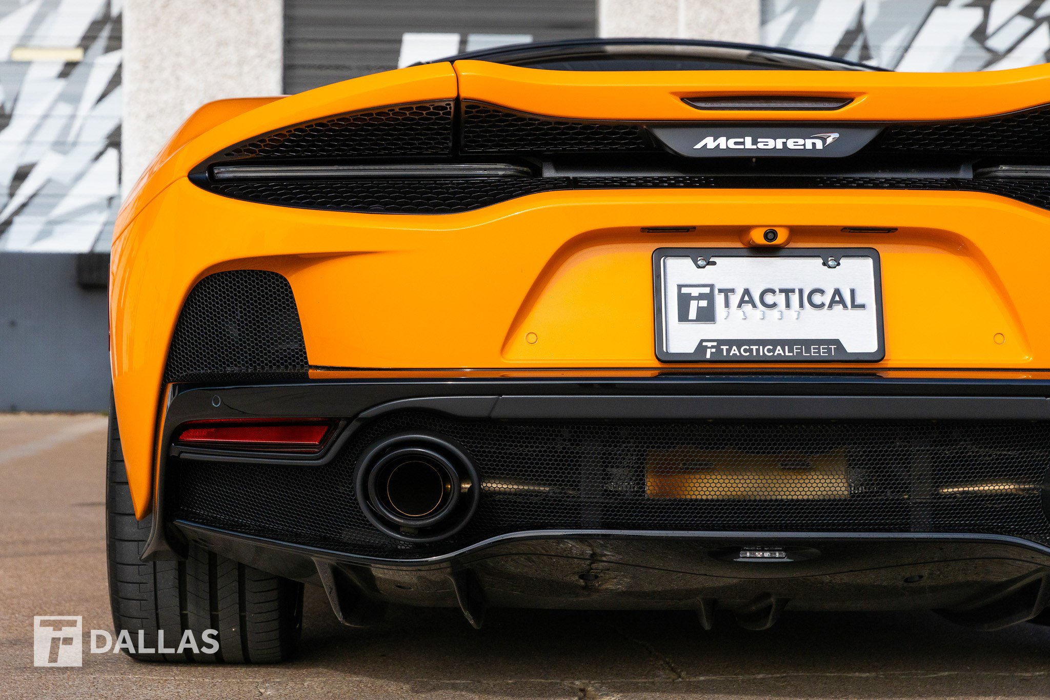 Used 2023 McLaren GT image 14
