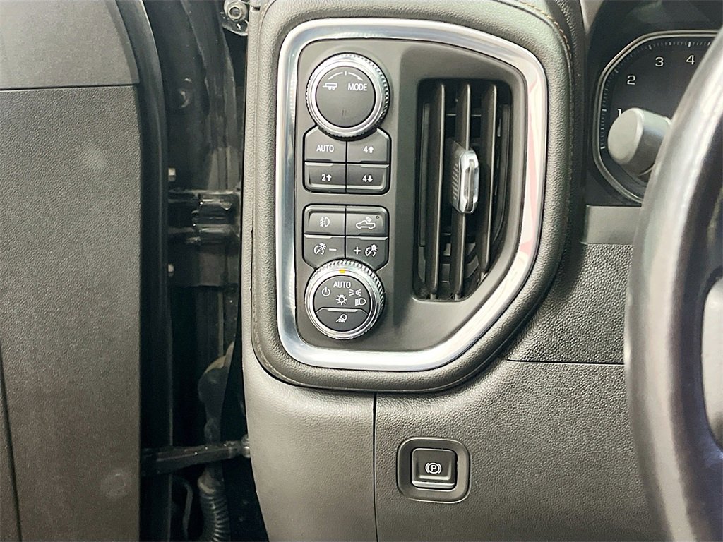 Used 2021 GMC Sierra 1500 AT4 image 10