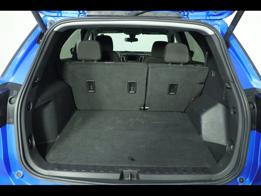 Used 2024 Chevrolet Equinox LT AWD/4WD image 12