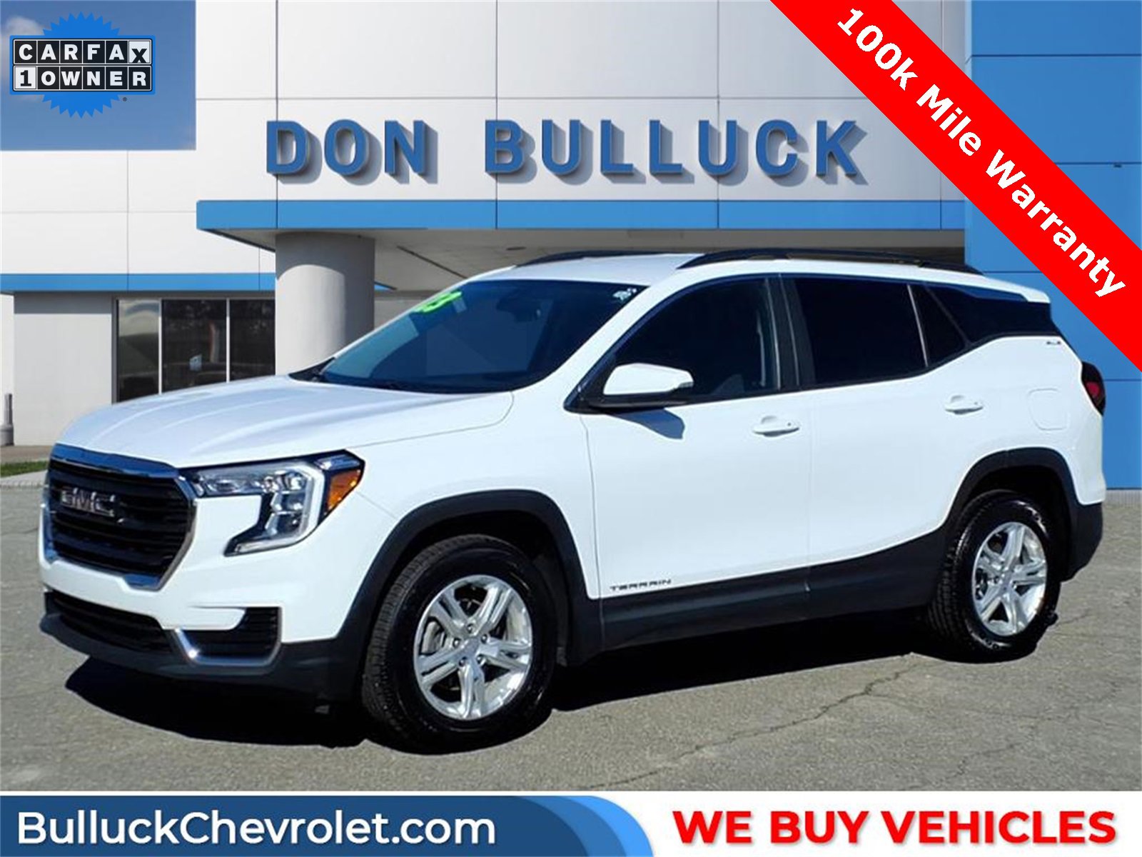 Used 2023 GMC Terrain SLE w/ Driver Convenience Package image 1