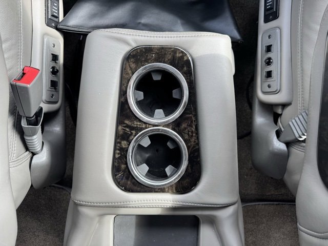 Used 2022 Chevrolet Express 2500 w/ Enhanced Convenience Package image 31