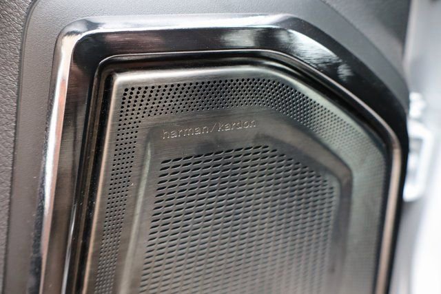 Used 2025 RAM 3500 Limited w/ Max Tow Package image 13