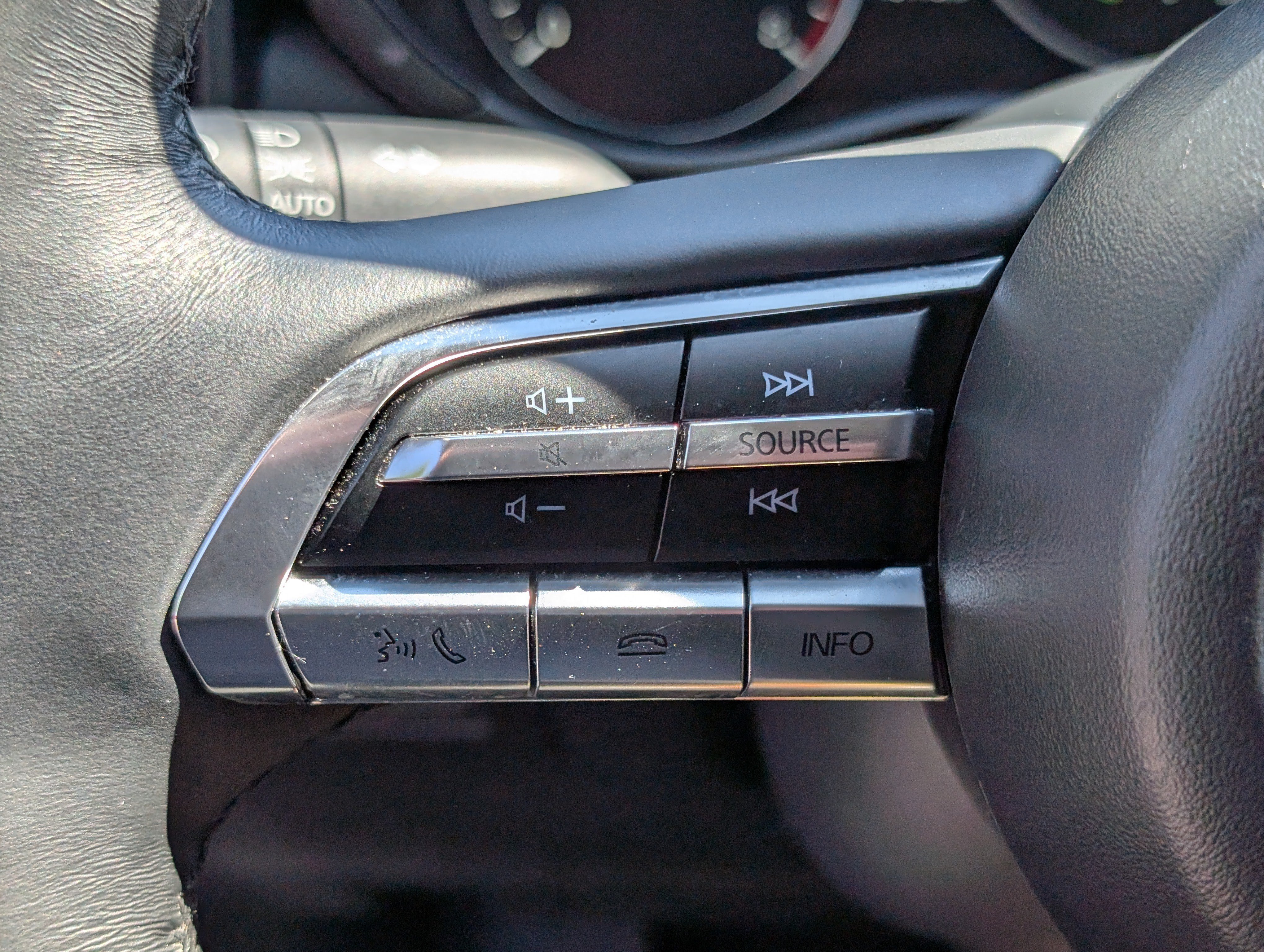 Used 2025 MAZDA CX-50 AWD 2.5 S w/ Preferred Package image 22