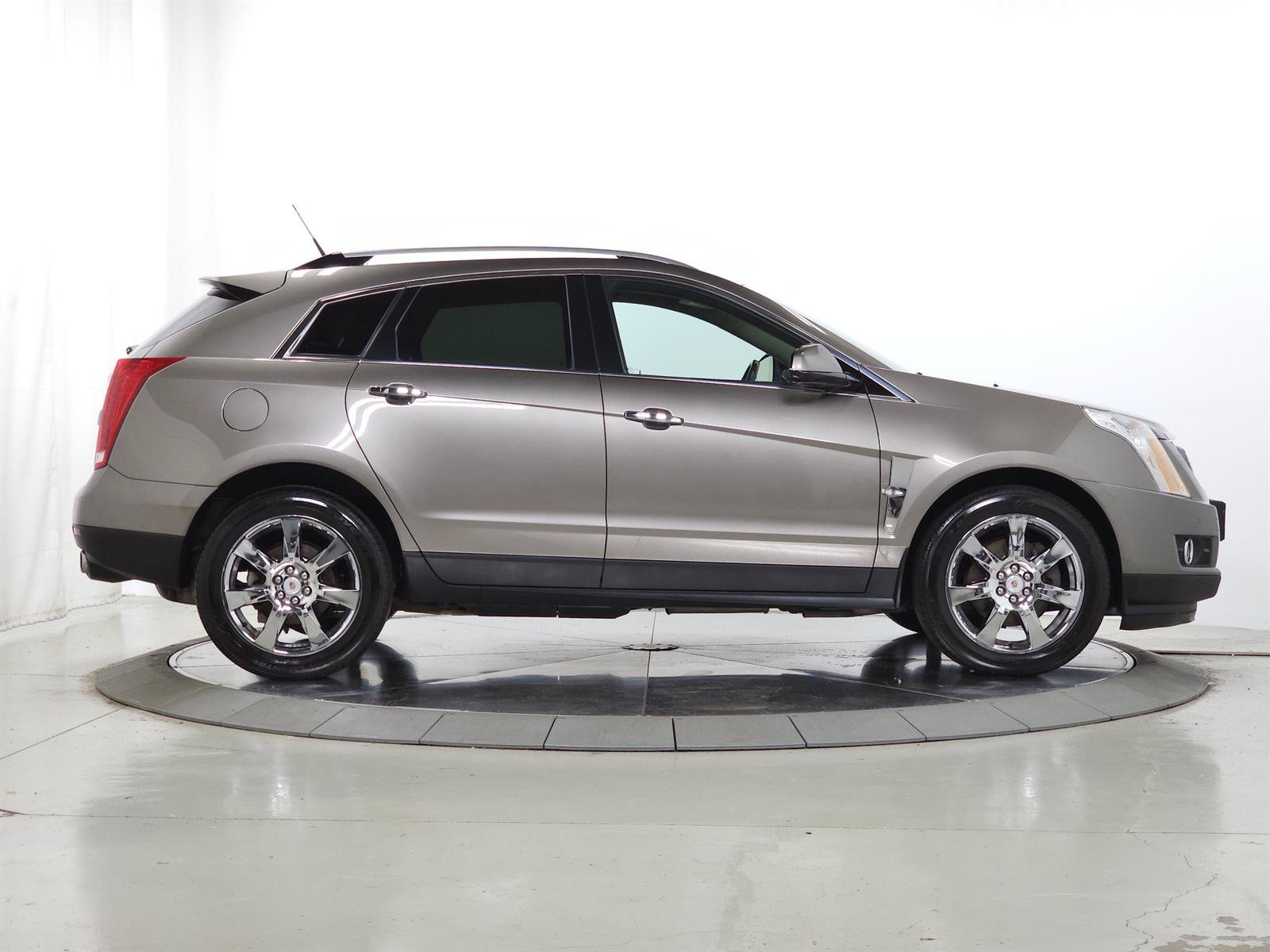 Used 2012 Cadillac SRX Performance AWD/4WD image 10