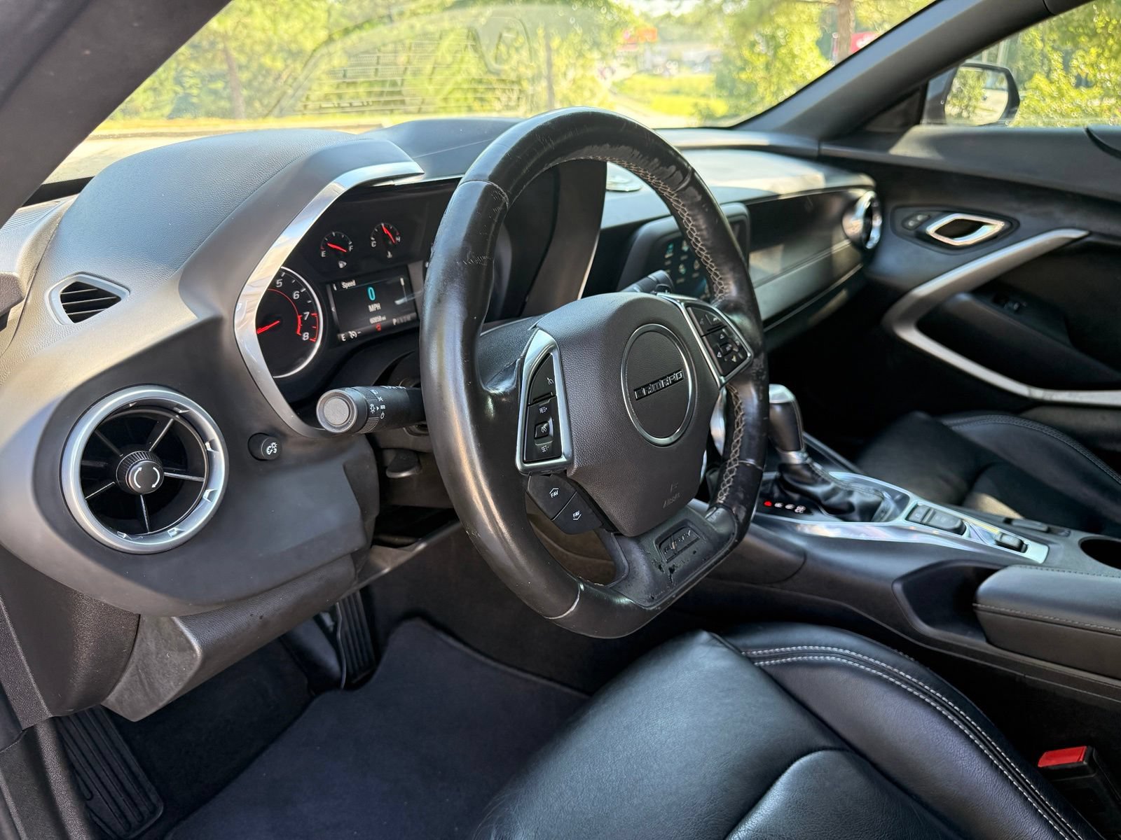 Used 2017 Chevrolet Camaro LT RWD image 22