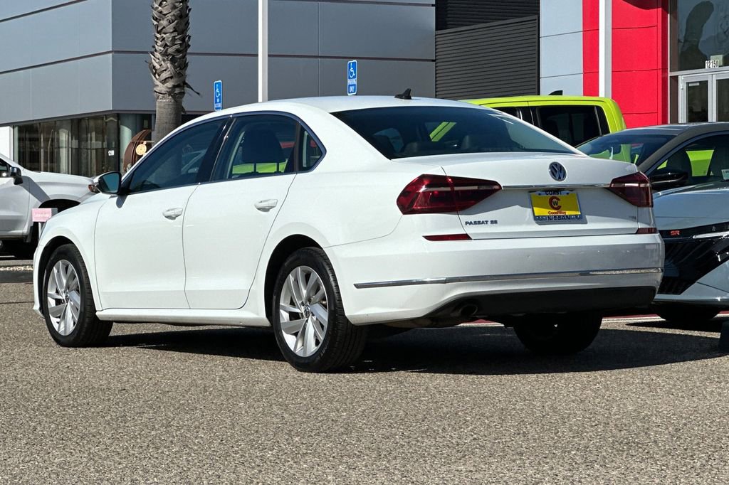 Used 2018 Volkswagen Passat 2.0T SE image 6