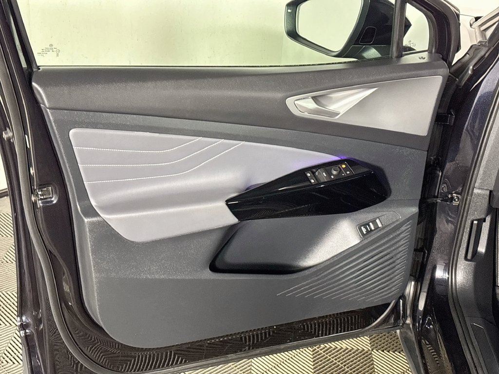 Certified 2023 Volkswagen ID.4 Pro S RWD image 11