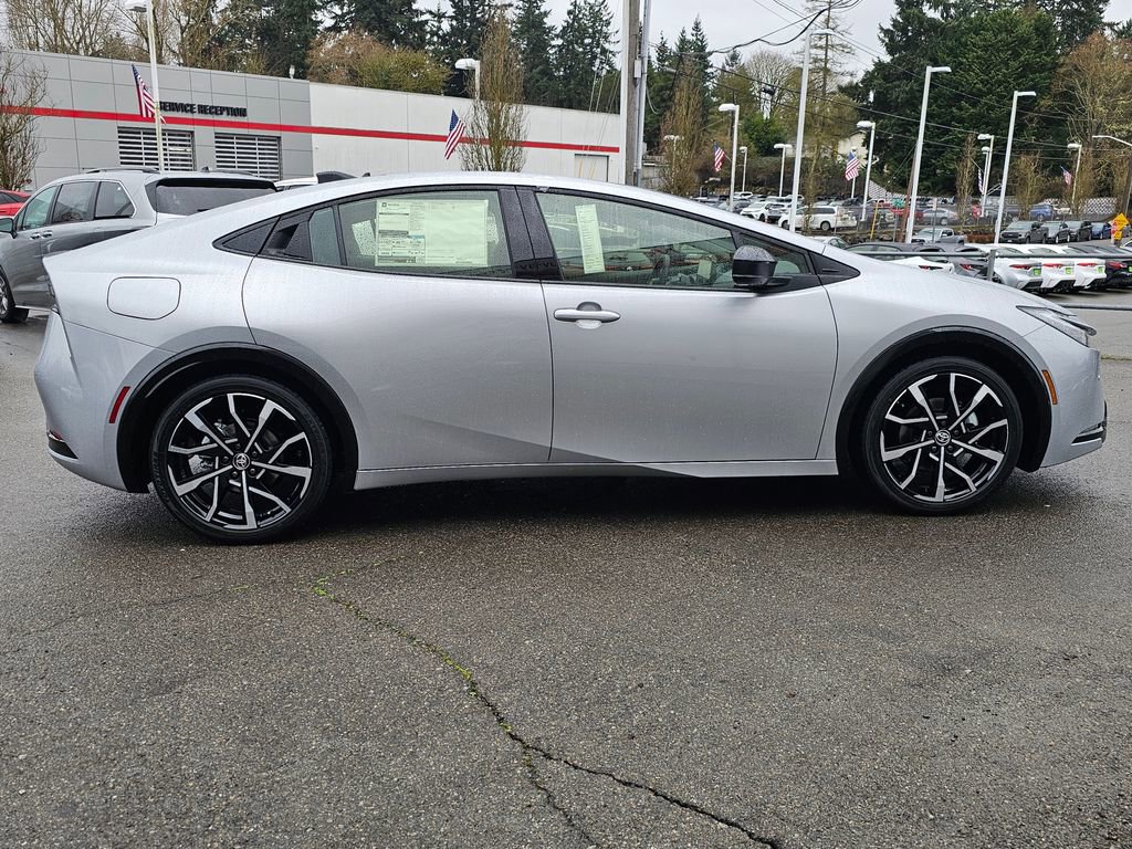 New 2026 Toyota Prius XSE image 8