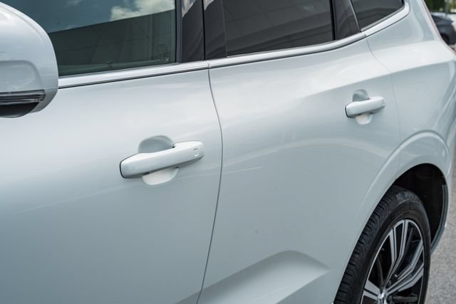 Certified 2023 Volvo XC60 B5 Plus w/ Climate Package AWD/4WD image 17