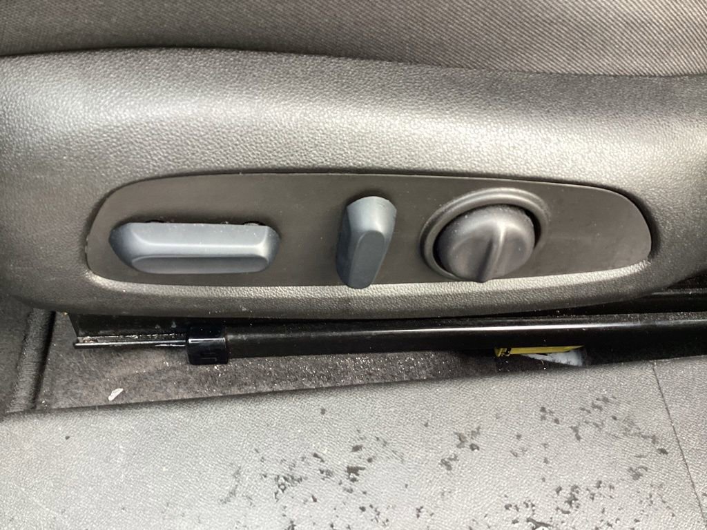 Used 2024 Chevrolet Malibu LT image 18