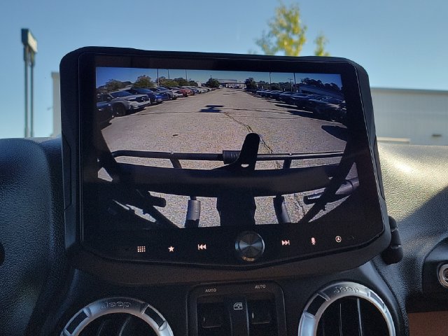 Used 2012 Jeep Wrangler Rubicon w/ PWR Convenience Group AWD/4WD image 22