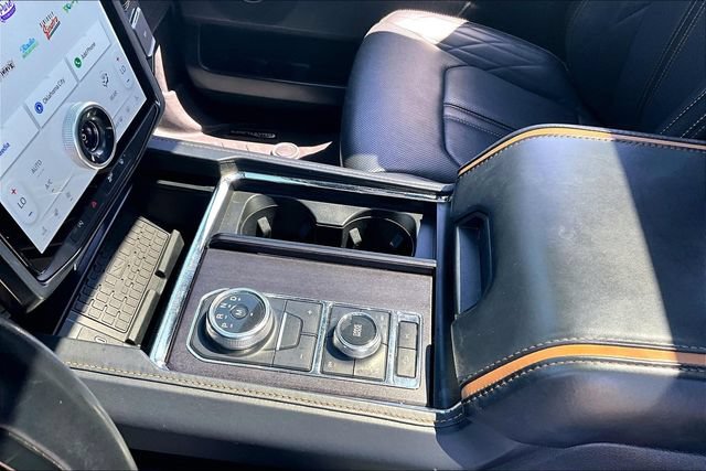 Used 2022 Ford Expedition Max Platinum AWD/4WD image 15