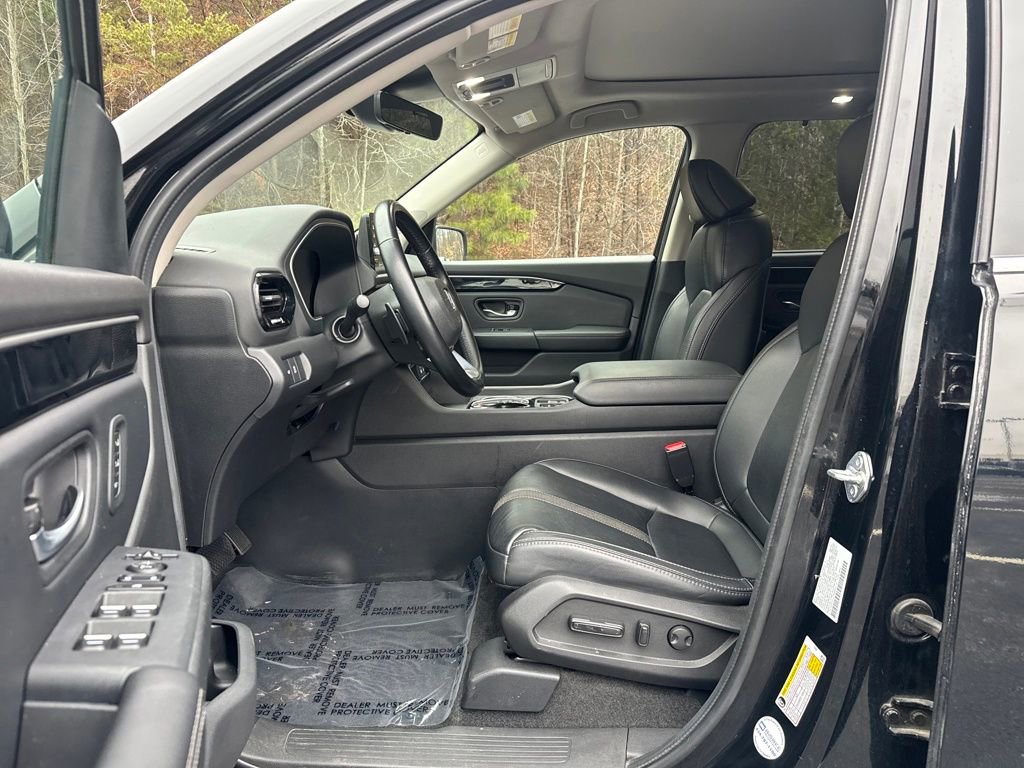 Used 2024 Honda Pilot Touring image 24
