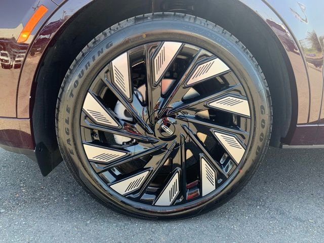 New 2025 Lincoln Nautilus Black Label w/ Jet Appearance Package image 11