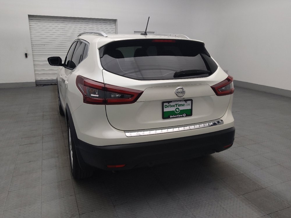 Used 2022 Nissan Rogue Sport SV FWD image 6