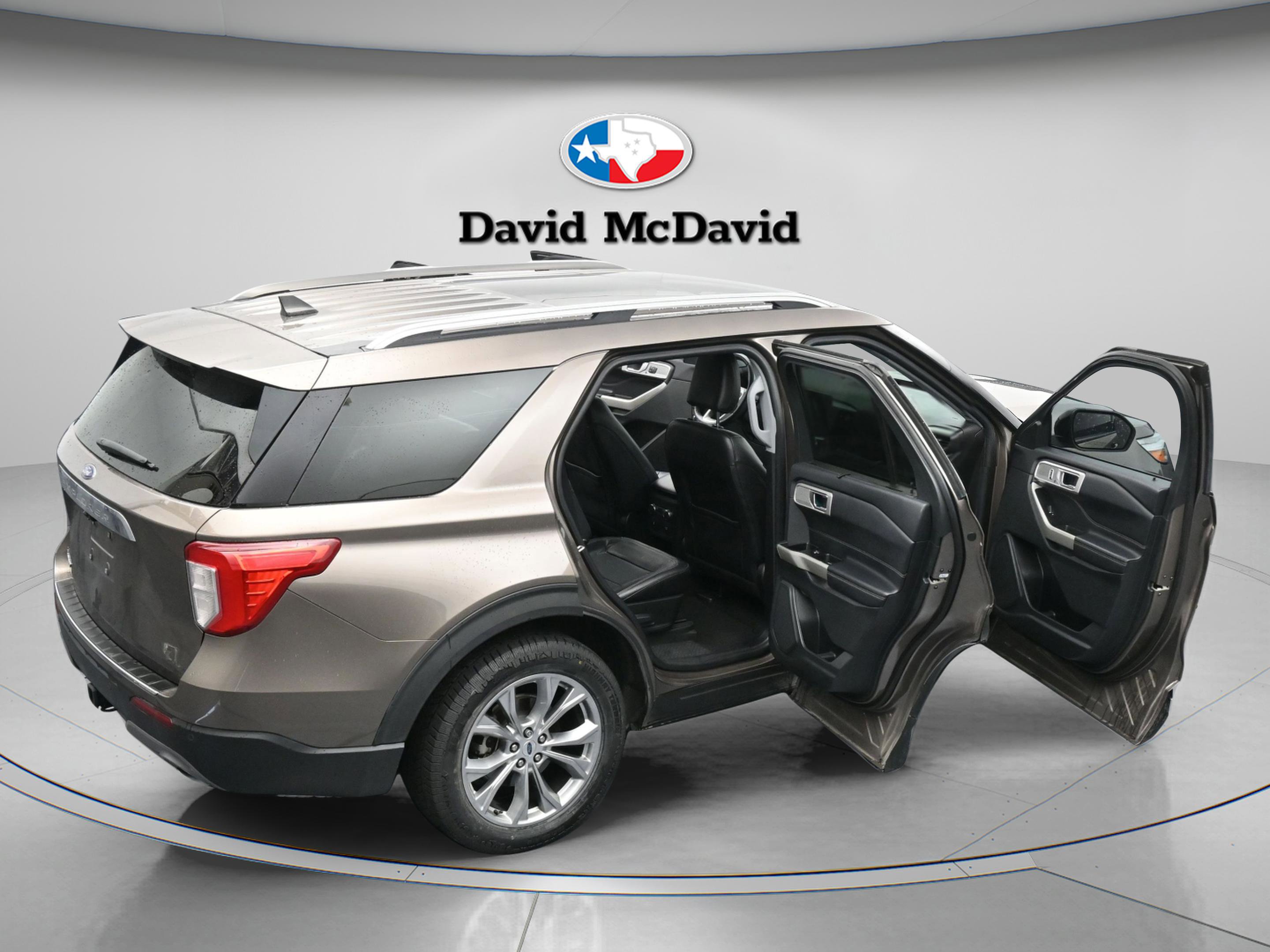 Used 2021 Ford Explorer Limited w/ Equipment Group 301A image 49