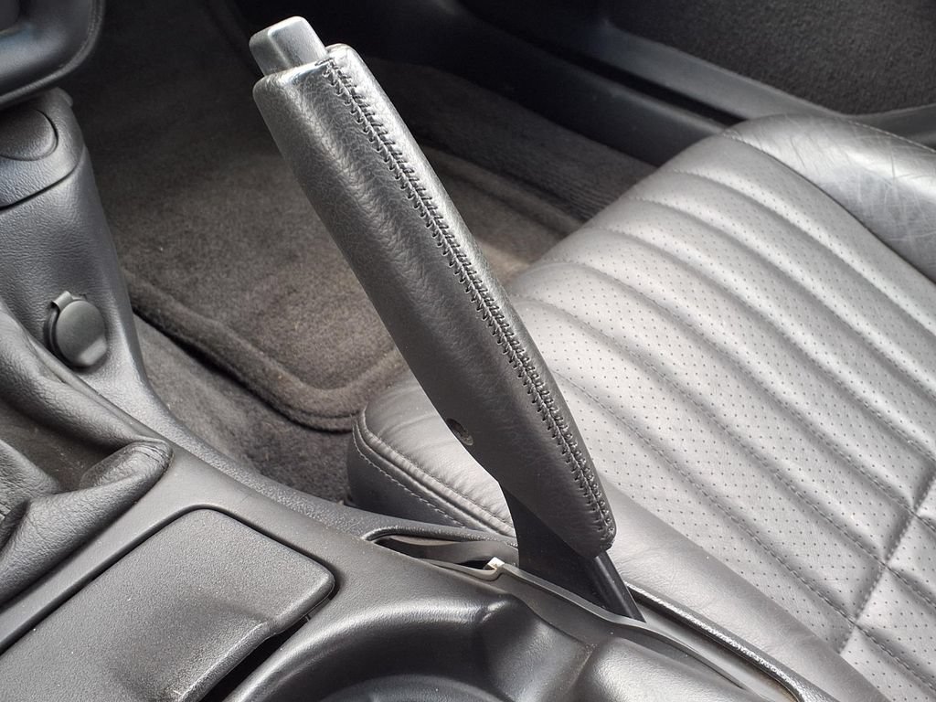 Used 2002 Chevrolet Camaro Z28 RWD image 19