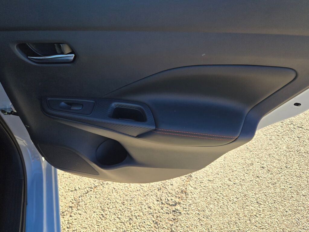 Used 2025 Nissan Versa SR w/ Trunk Package FWD image 10