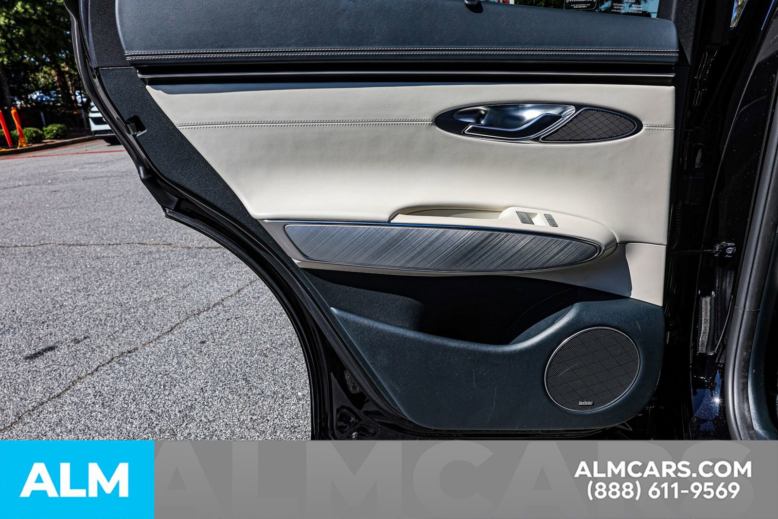 Used 2024 Genesis Electrified GV70 Advanced w/ Prestige Package image 50