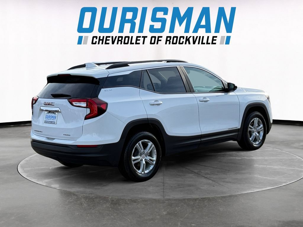 Used 2022 GMC Terrain SLE w/ Driver Convenience Package image 6