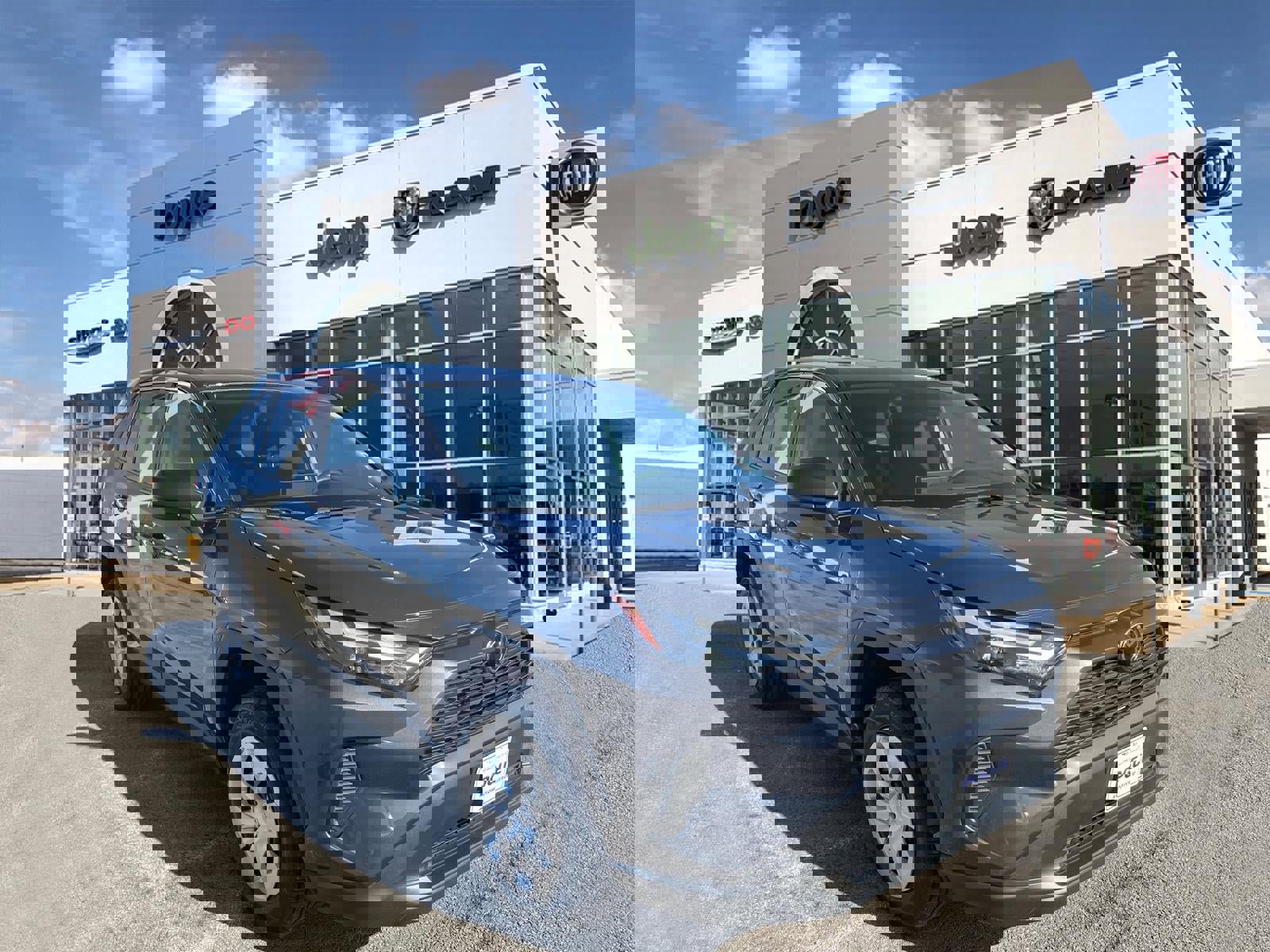 Used 2024 Toyota RAV4 LE image 1