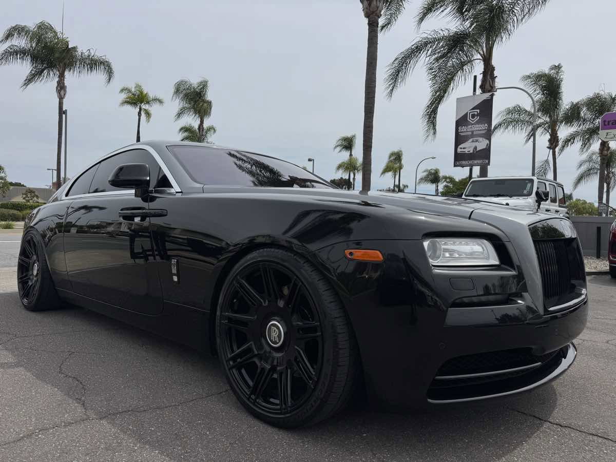 Used 2014 Rolls-Royce Wraith image 9