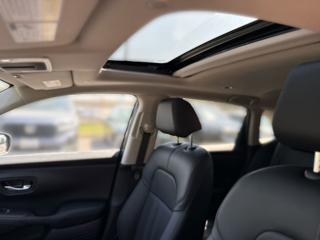 New 2026 Honda HR-V EX-L image 16