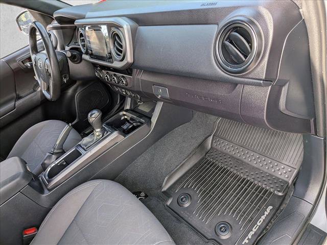 Used 2018 Toyota Tacoma TRD Off-Road image 21