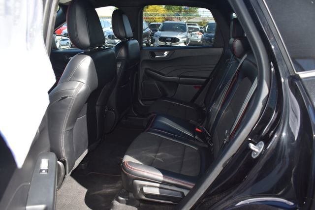 Used 2023 Ford Escape ST-Line AWD/4WD image 31