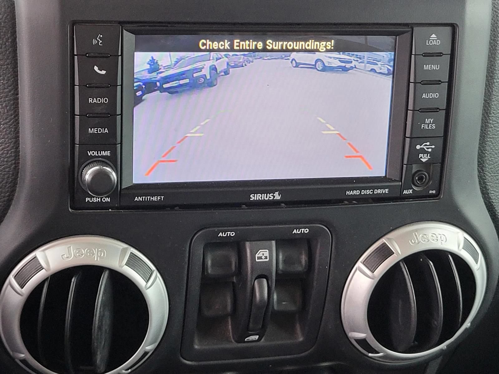 Used 2013 Jeep Wrangler Unlimited Sahara w/ Connectivity Group AWD/4WD image 22