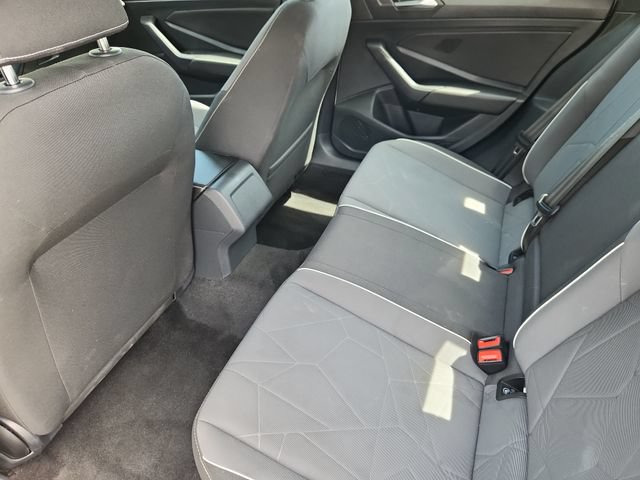 Used 2025 Volkswagen Jetta Sport FWD image 8