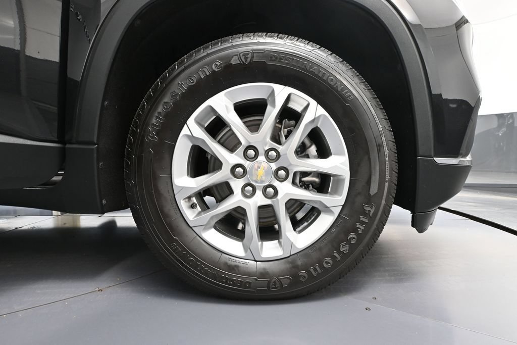 Used 2021 Chevrolet Traverse LT AWD/4WD image 12