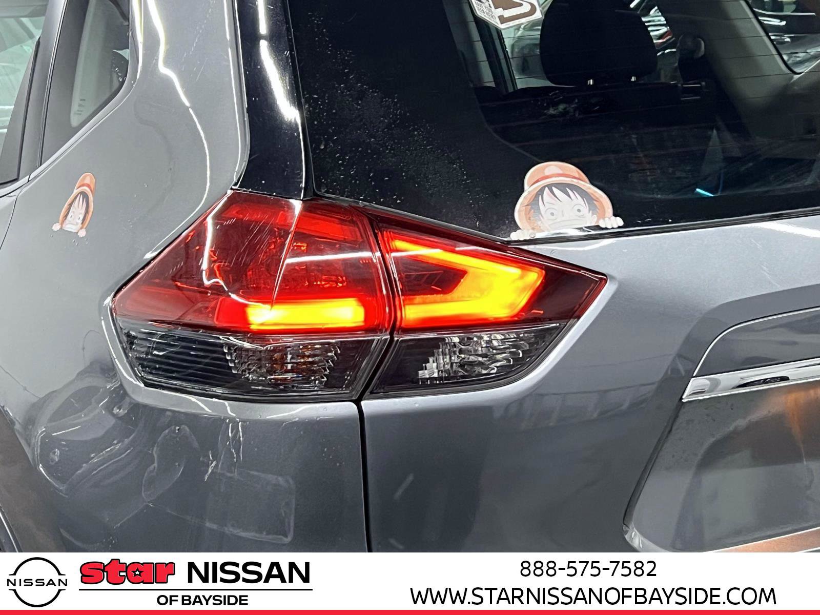 Used 2020 Nissan Rogue S image 9