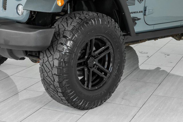 Used 2015 Jeep Wrangler Rubicon w/ Power Convenience Group image 50