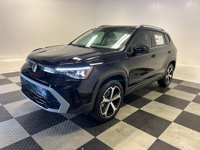 New 2025 Volkswagen Taos SEL AWD/4WD image 3