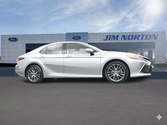 Used 2024 Toyota Camry XLE FWD image 49