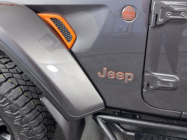 Used 2021 Jeep Gladiator Mojave AWD/4WD image 13