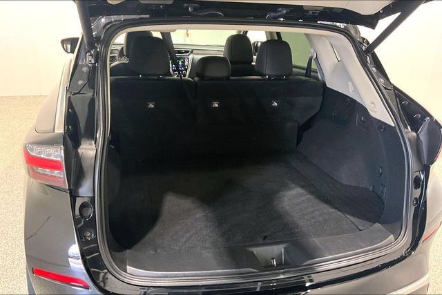 Used 2024 Nissan Murano SV AWD/4WD image 44