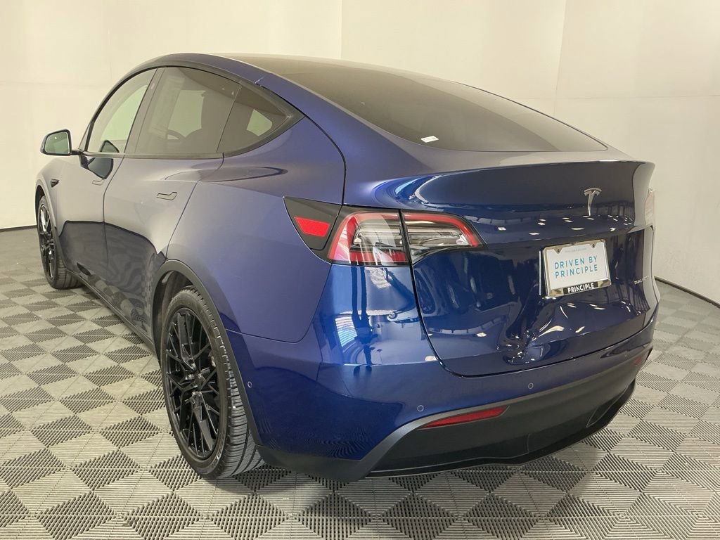 Used 2021 Tesla Model Y Long Range image 7