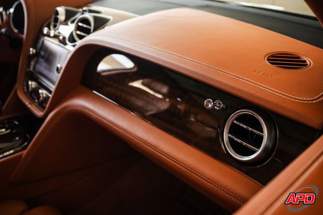 Used 2017 Bentley Bentayga image 88