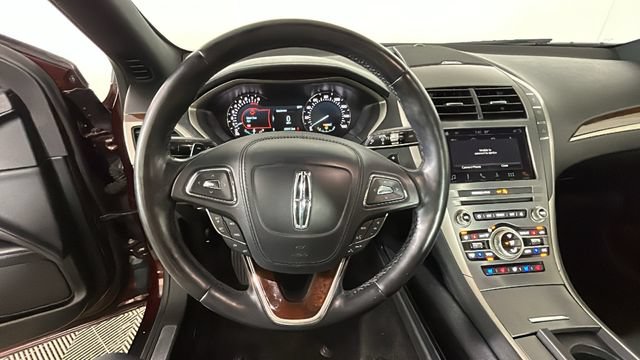 Used 2018 Lincoln MKZ Reserve w/ Climate Package FWD image 14