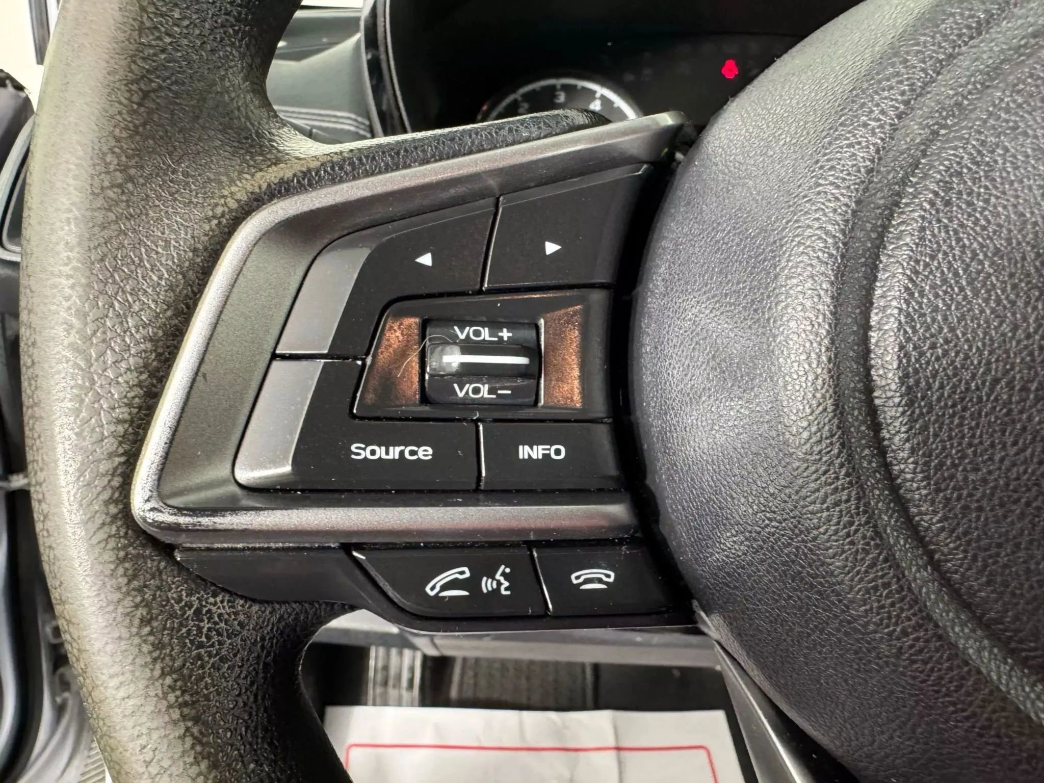 Used 2018 Subaru Crosstrek 2.0i image 16