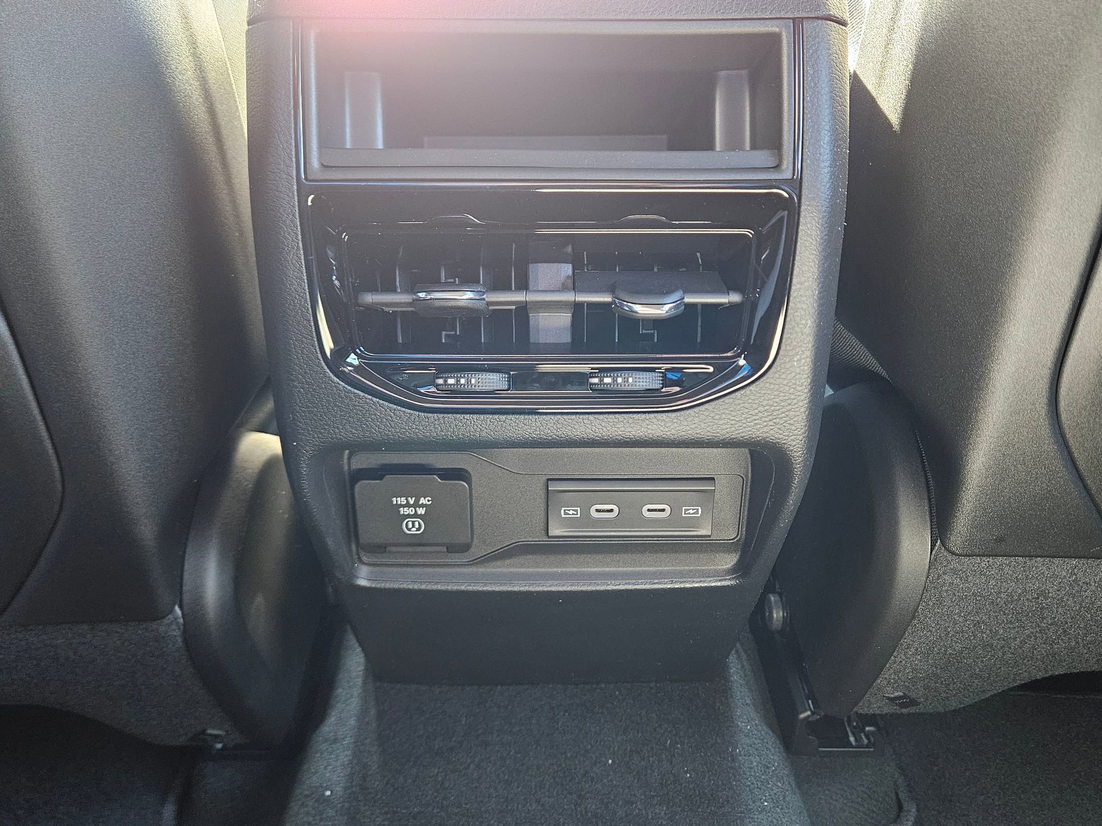 New 2026 Jeep Grand Cherokee Altitude AWD/4WD image 24