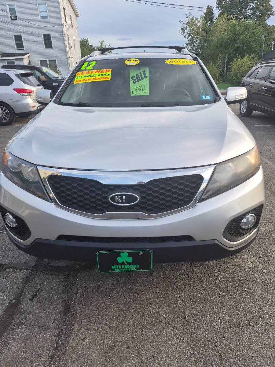 Used 2012 Kia Sorento EX w/ Premium Plus Pkg AWD/4WD image 2